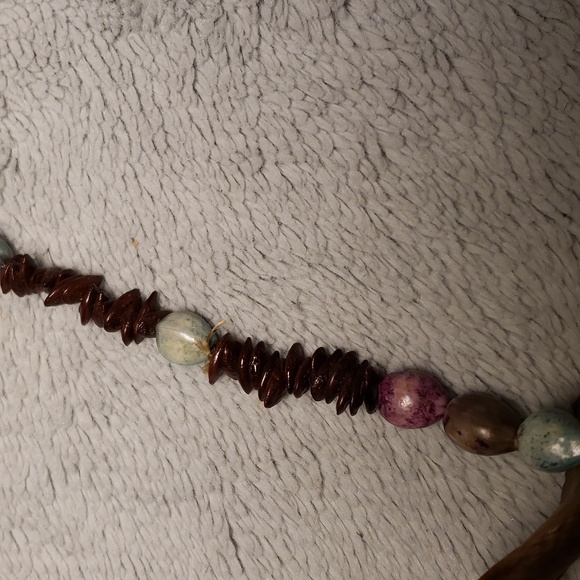 Handmade Wood stone and shell African motif necklace. - Picture 3 of 7